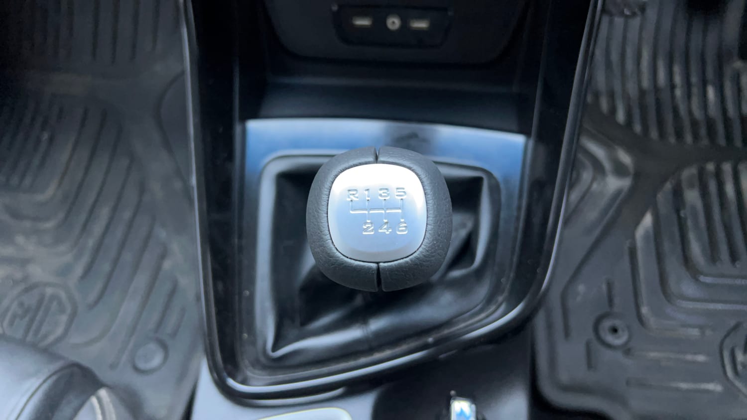 Used 2019 MG Motors Hector Sharp 2.0 Diesel Diesel Manual interior GEAR  KNOB VIEW