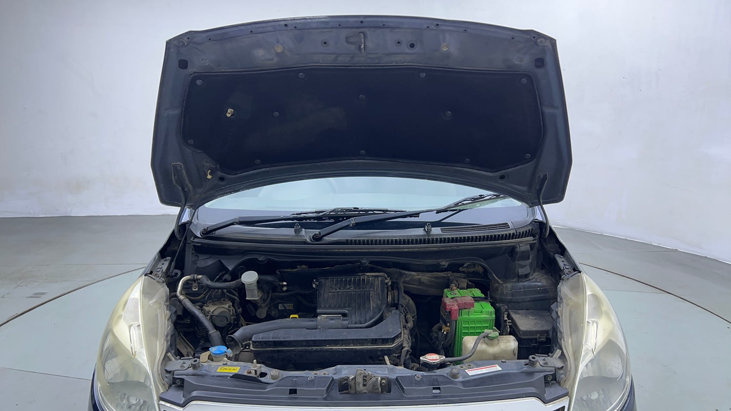 Used 2016 Maruti Suzuki Ertiga VXI Petrol Manual engine ENGINE & BONNET OPEN FRONT VIEW