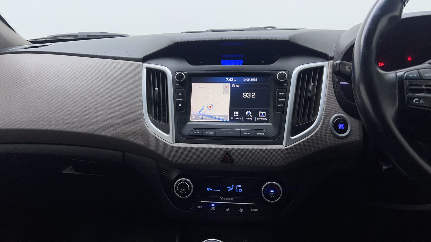 Used 2018 Hyundai Creta SX 1.6 CRDi Diesel Manual interior MUSIC SYSTEM & AC CONTROL VIEW