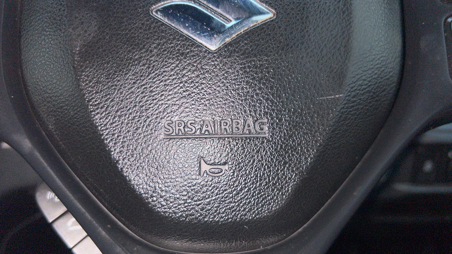 Used 2020 Maruti Suzuki Vitara Brezza ZXi Plus AT SHVS Petrol Automatic top_features Airbags