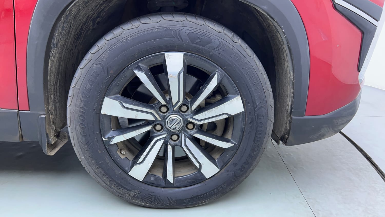 Used 2019 MG Motors Hector Sharp 2.0 Diesel Diesel Manual tyres RIGHT FRONT TYRE RIM VIEW