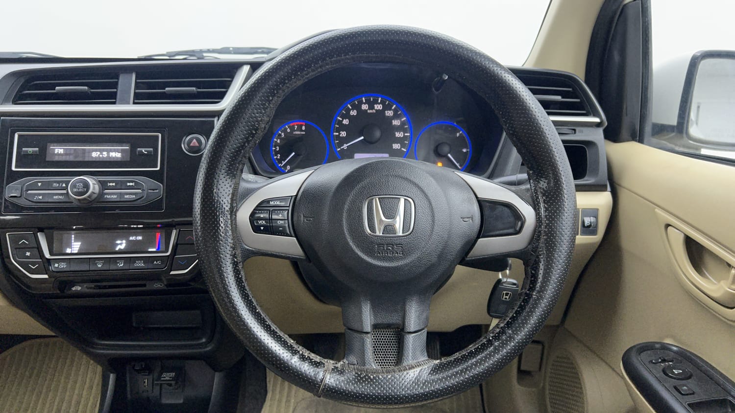 Used 2017 Honda Amaze 1.2 S i-VTEC Opt Petrol Manual interior STEERING VIEW