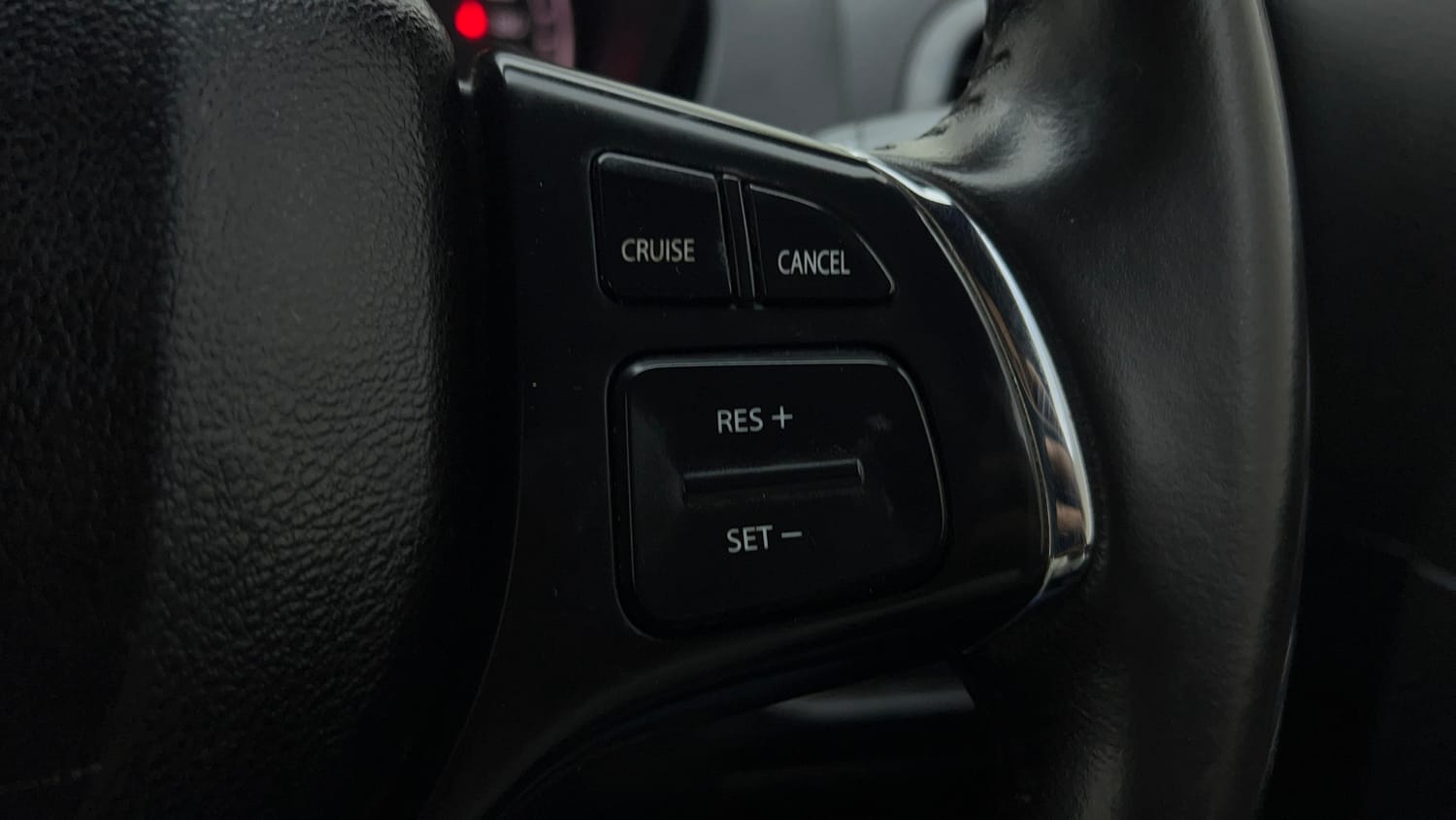 Used 2020 Maruti Suzuki Vitara Brezza ZXi Plus AT SHVS Petrol Automatic top_features Cruise control