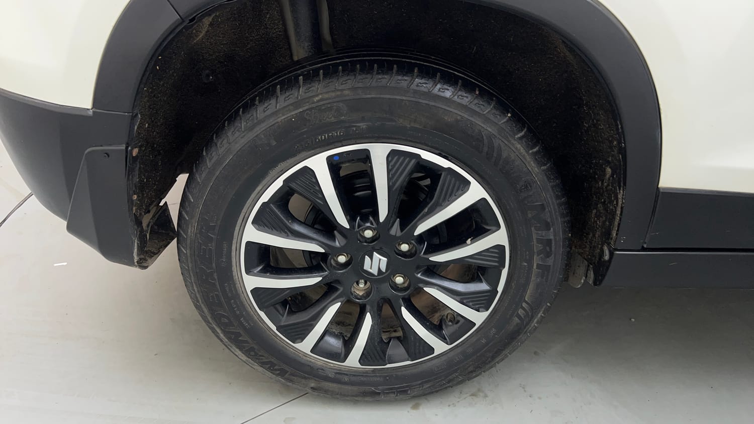 Used 2020 Maruti Suzuki Vitara Brezza ZXi Plus AT SHVS Petrol Automatic tyres RIGHT REAR TYRE RIM VIEW