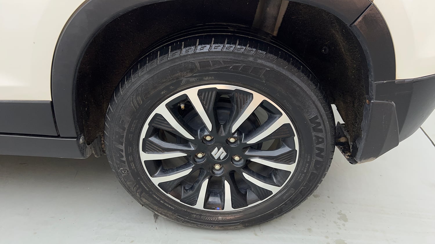 Used 2020 Maruti Suzuki Vitara Brezza ZXi Plus AT SHVS Petrol Automatic tyres LEFT REAR TYRE RIM VIEW