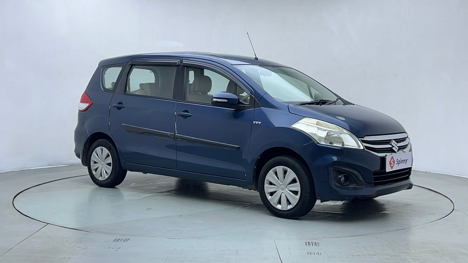 Used 2016 Maruti Suzuki Ertiga VXI Petrol Manual exterior RIGHT FRONT CORNER VIEW