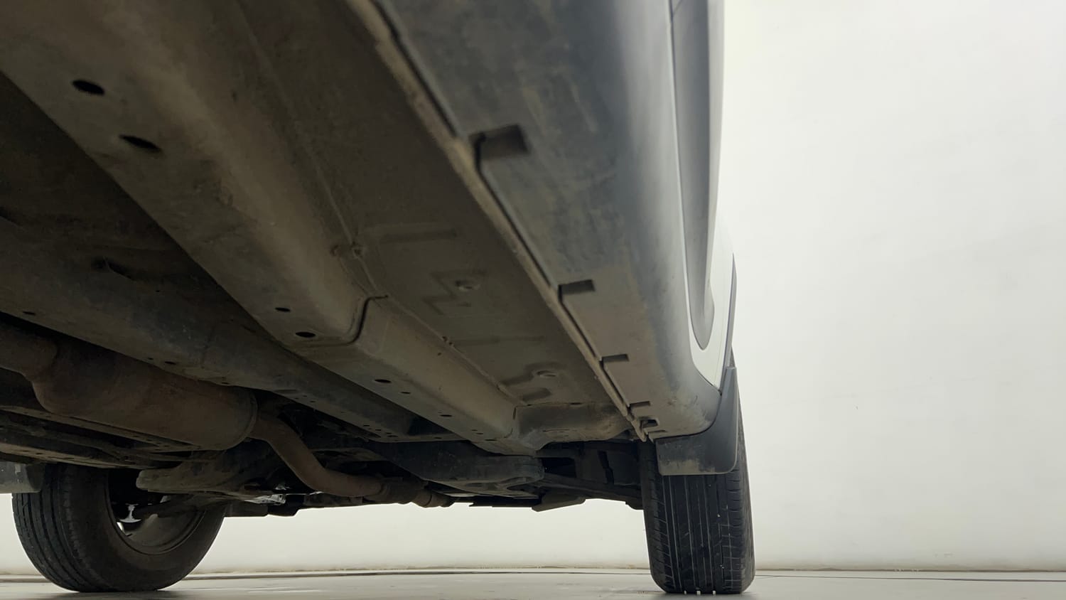 Used 2023 Tata Nexon XZ Plus LUX Petrol Manual extra REAR RIGHT UNDERBODY VIEW