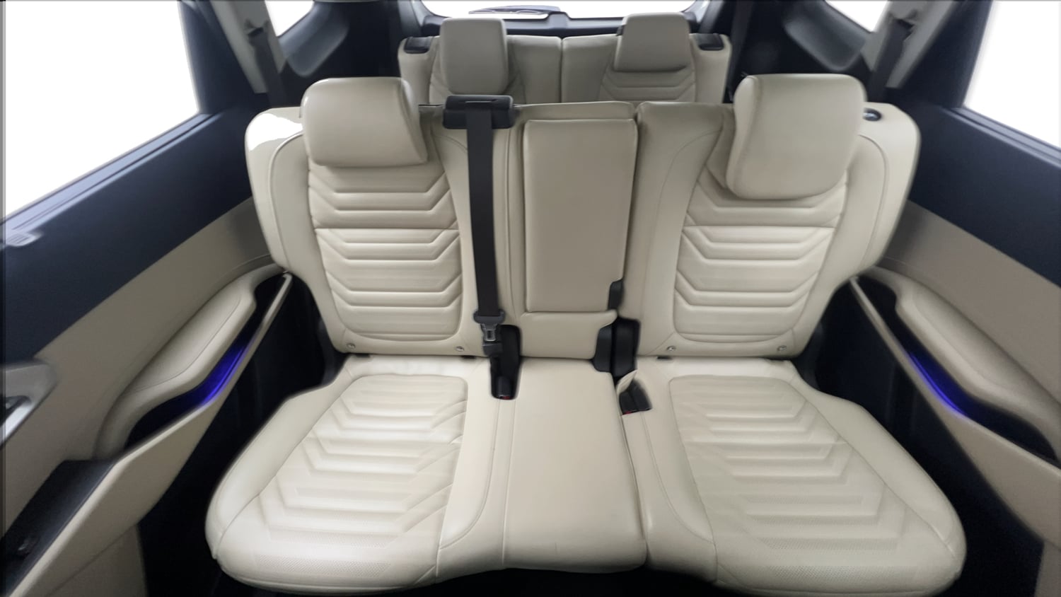 Used 2023 Kia Carens Luxury Plus 1.5 Diesel iMT 7 STR Diesel Manual interior REAR SEAT CONDITION VIEW