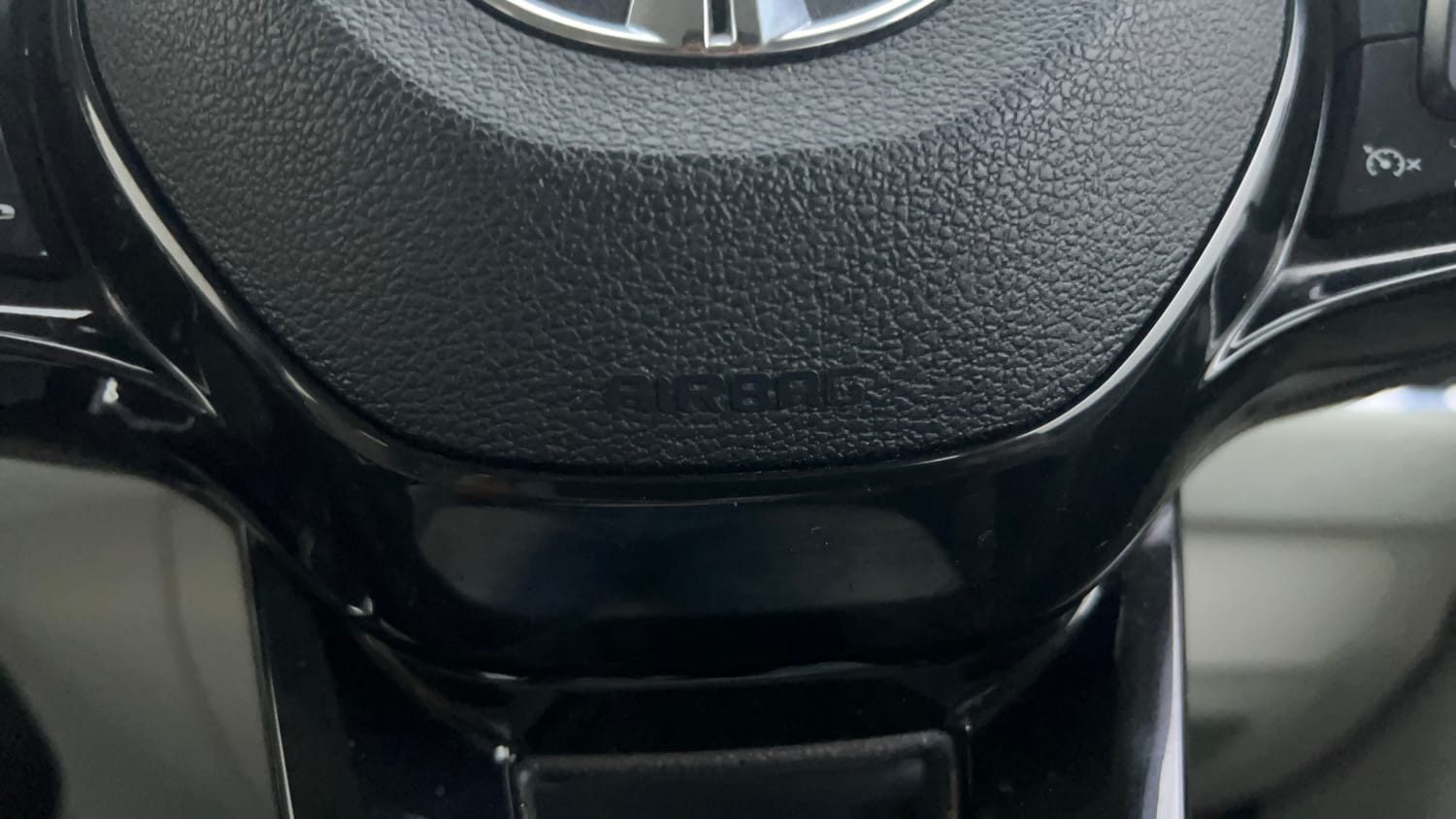 Used 2023 Tata Nexon XZ Plus LUX Petrol Manual top_features Airbags