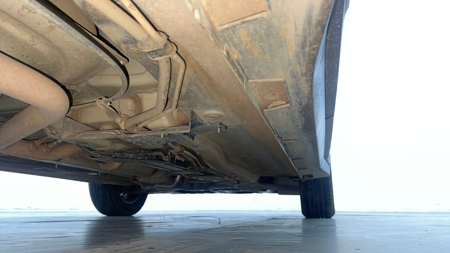 Used 2023 Kia Carens Luxury Plus 1.5 Diesel iMT 7 STR Diesel Manual extra REAR RIGHT UNDERBODY VIEW