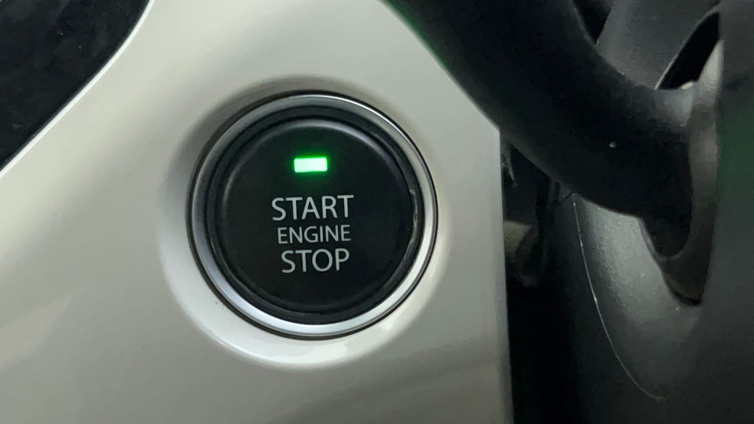Used 2023 Tata Nexon XZ Plus LUX Petrol Manual top_features Keyless start