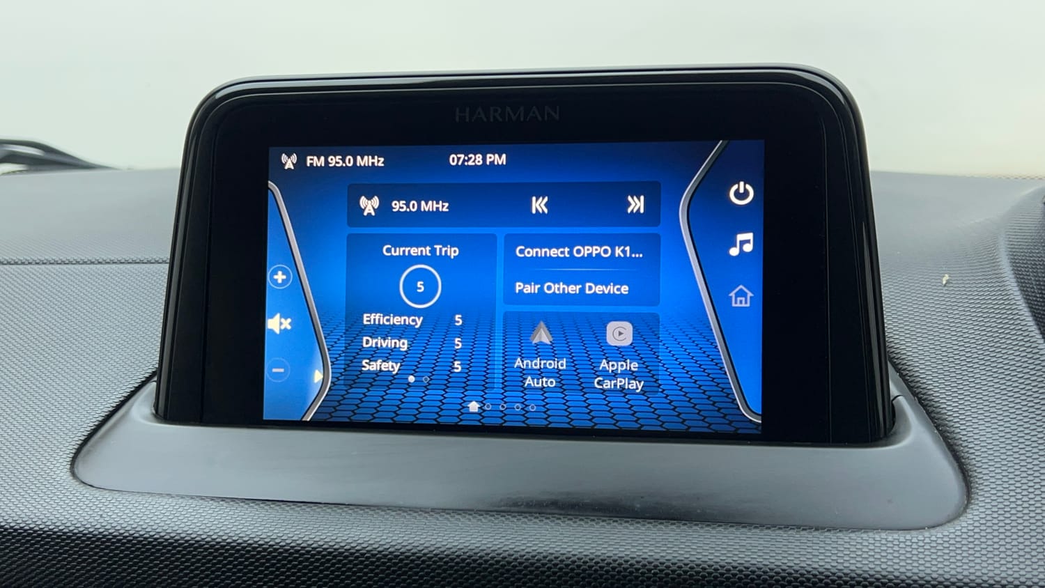 Used 2022 Tata Nexon XM Plus (S) Petrol Manual top_features Integrated (in-dash) music system