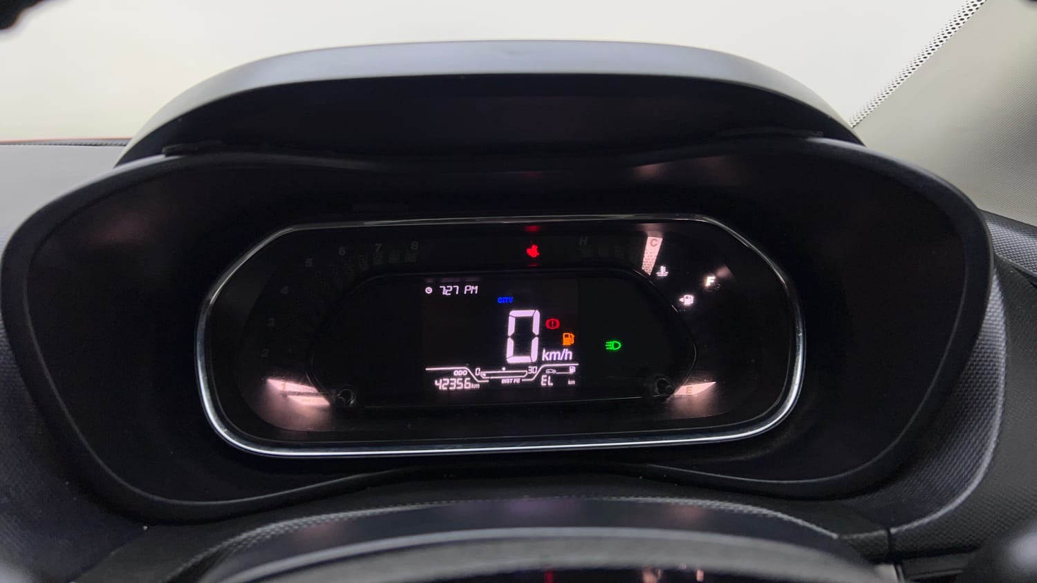 Used 2022 Tata Nexon XM Plus (S) Petrol Manual interior CLUSTERMETER VIEW