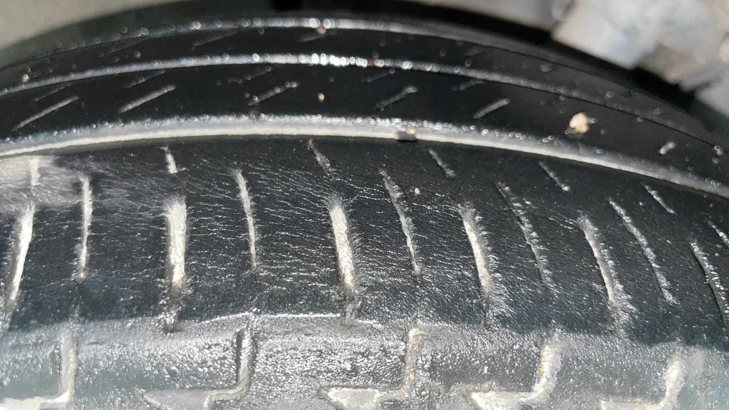 Used 2020 Honda City ZX Petrol Petrol Manual tyres RIGHT FRONT TYRE TREAD VIEW