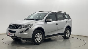 Used 2017 Mahindra XUV500 W10 Diesel Manual Image