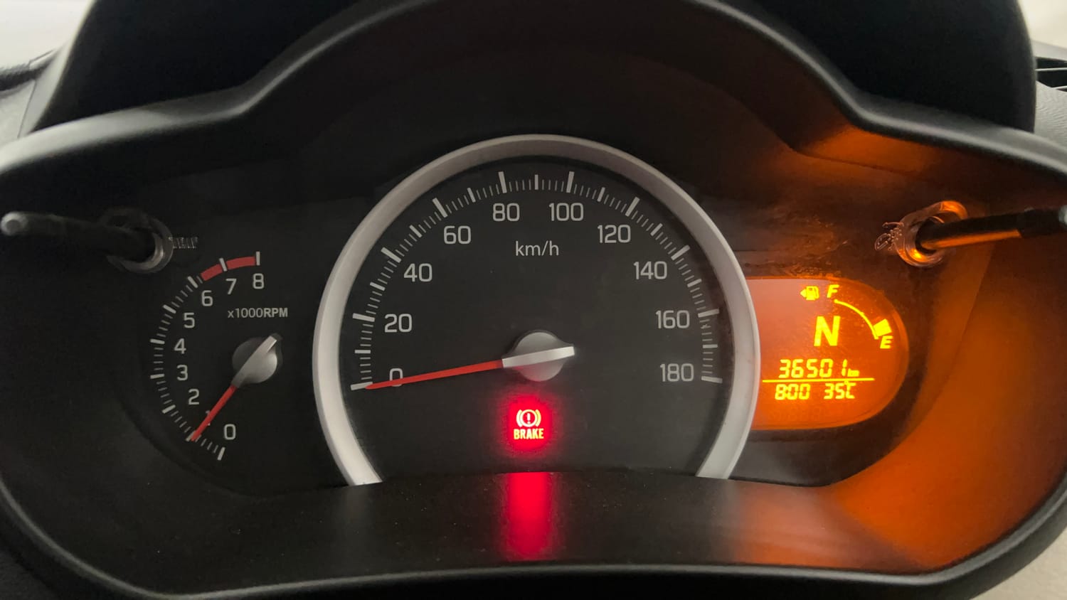 Used 2014 Maruti Suzuki Celerio VXi AMT Petrol Automatic interior CLUSTERMETER VIEW