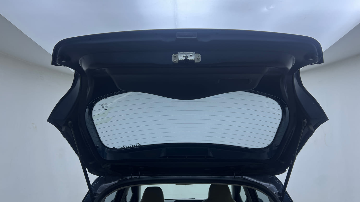 Used 2022 Hyundai Grand i10 Nios Sportz 1.2 Kappa VTVT Petrol Manual interior DICKY DOOR OPEN VIEW