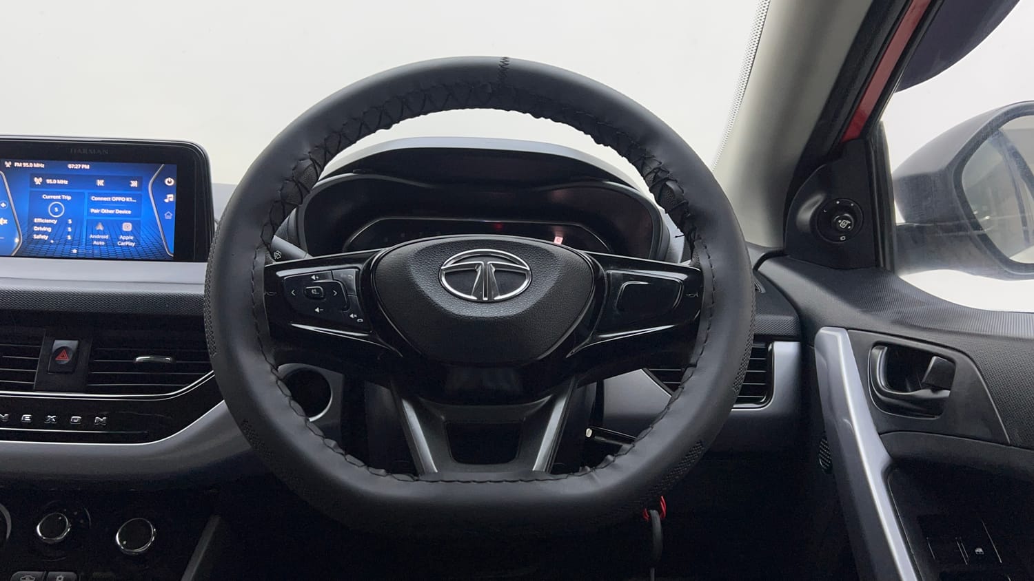 Used 2022 Tata Nexon XM Plus (S) Petrol Manual interior STEERING VIEW