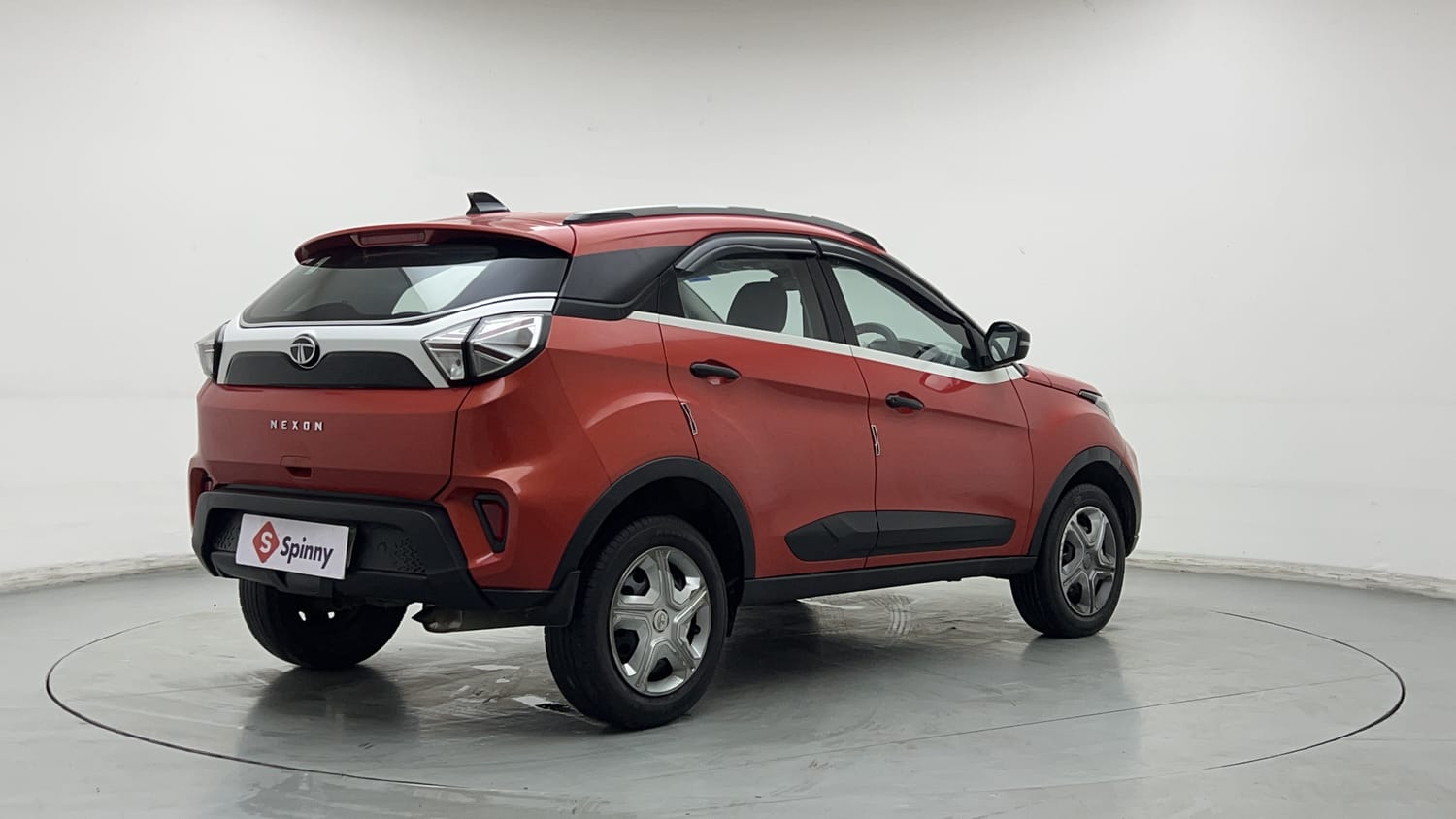 Used 2022 Tata Nexon XM Plus (S) Petrol Manual exterior RIGHT REAR CORNER VIEW