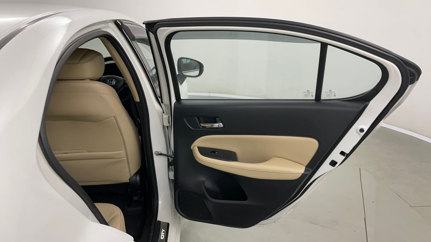 Used 2020 Honda City ZX Petrol Petrol Manual interior RIGHT REAR DOOR OPEN VIEW