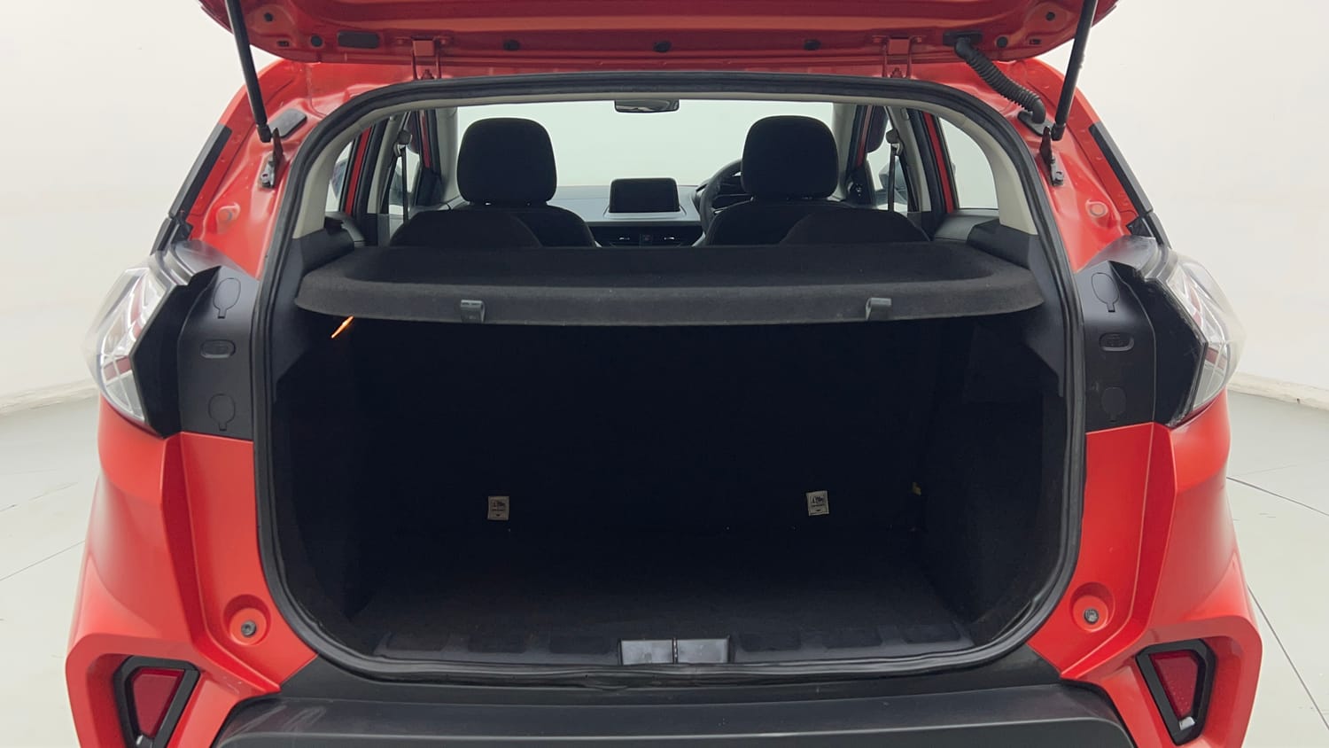 Used 2022 Tata Nexon XM Plus (S) Petrol Manual interior DICKY INSIDE VIEW