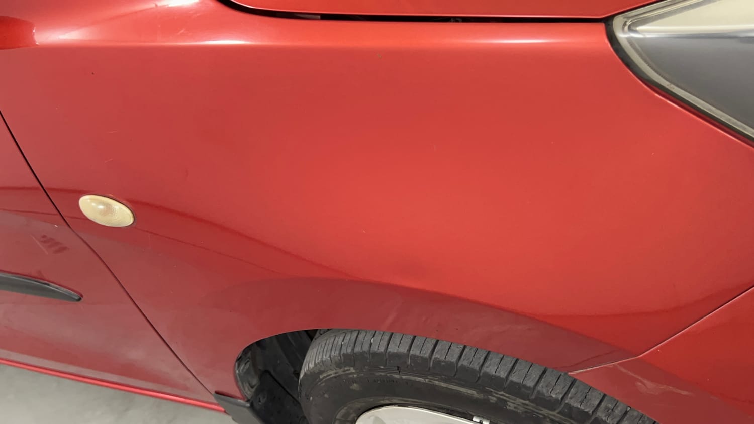 Used 2014 Maruti Suzuki Celerio VXi AMT Petrol Automatic dents MINOR DENT