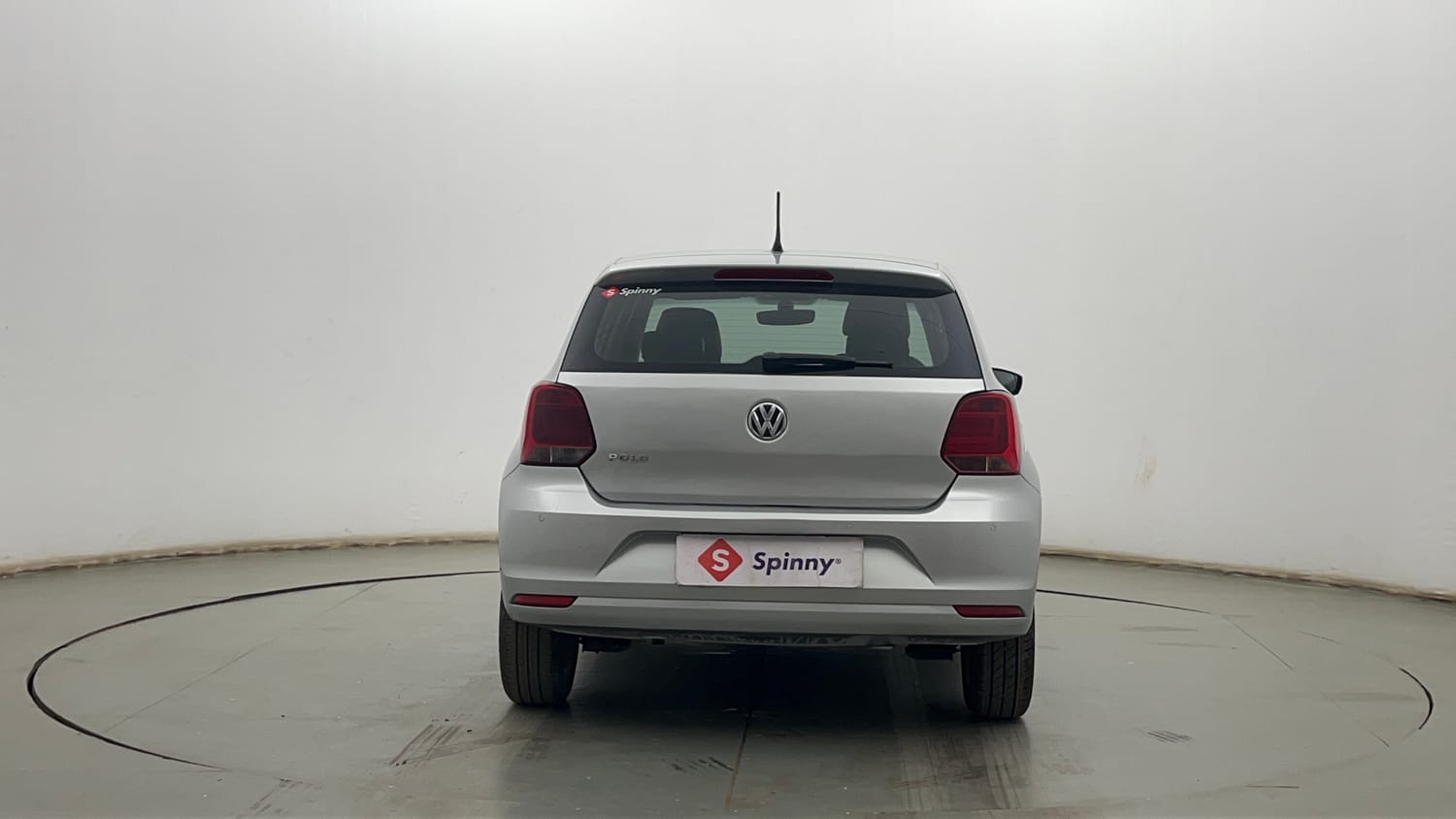 Used 2016 Volkswagen Polo Highline1.2L (P) Petrol Manual exterior BACK VIEW