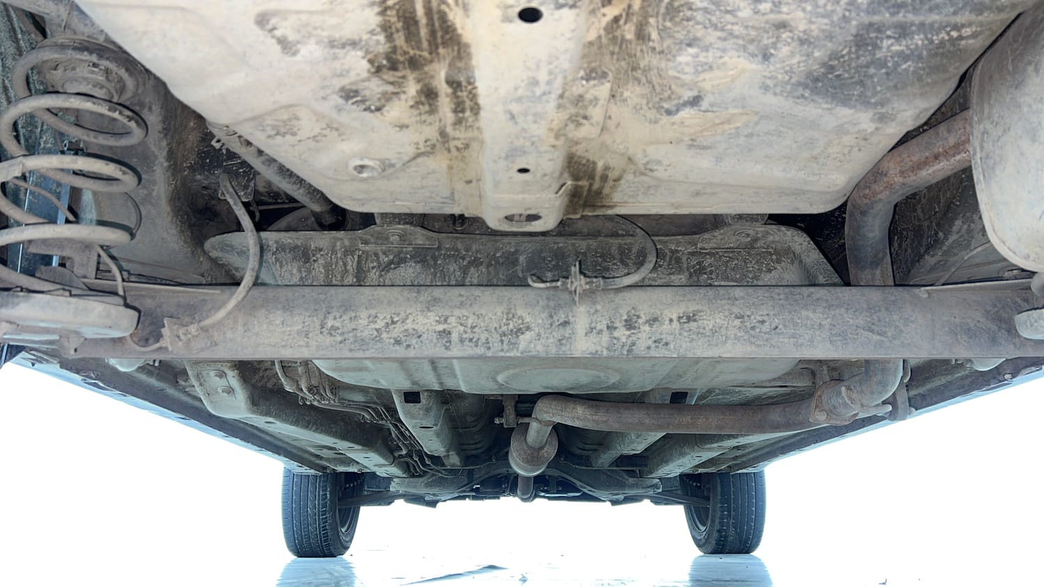 Used 2022 Tata Nexon XM Plus (S) Petrol Manual extra REAR UNDERBODY VIEW (TAKEN FROM REAR)