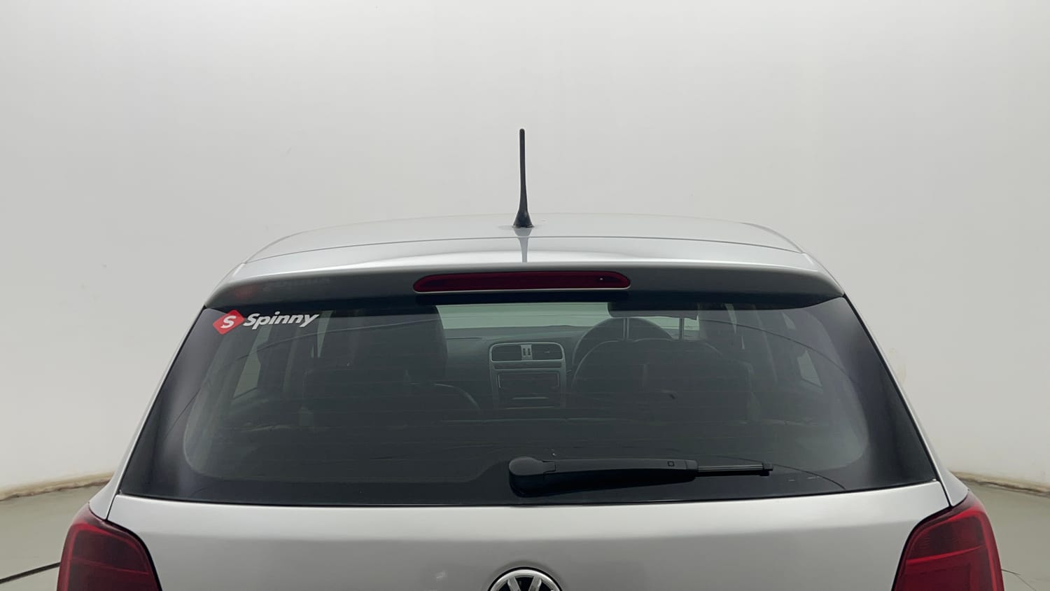 Used 2016 Volkswagen Polo Highline1.2L (P) Petrol Manual exterior BACK WINDSHIELD VIEW