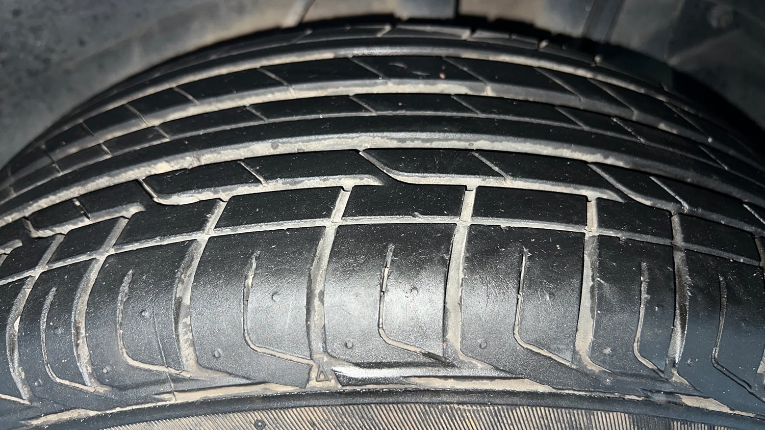 Used 2021 Tata Nexon XZ Plus (O) Petrol Manual tyres LEFT REAR TYRE TREAD VIEW