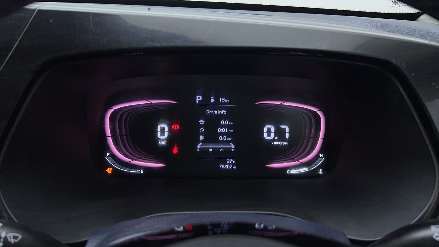 2022 Kia Carens Luxury Plus 1.5 Diesel 6 STR-15