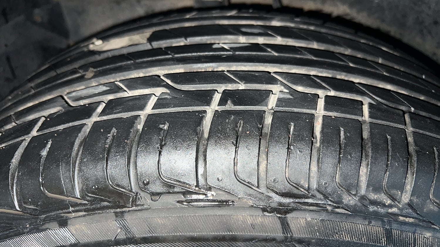 Used 2021 Tata Nexon XZ Plus (O) Petrol Manual tyres RIGHT REAR TYRE TREAD VIEW