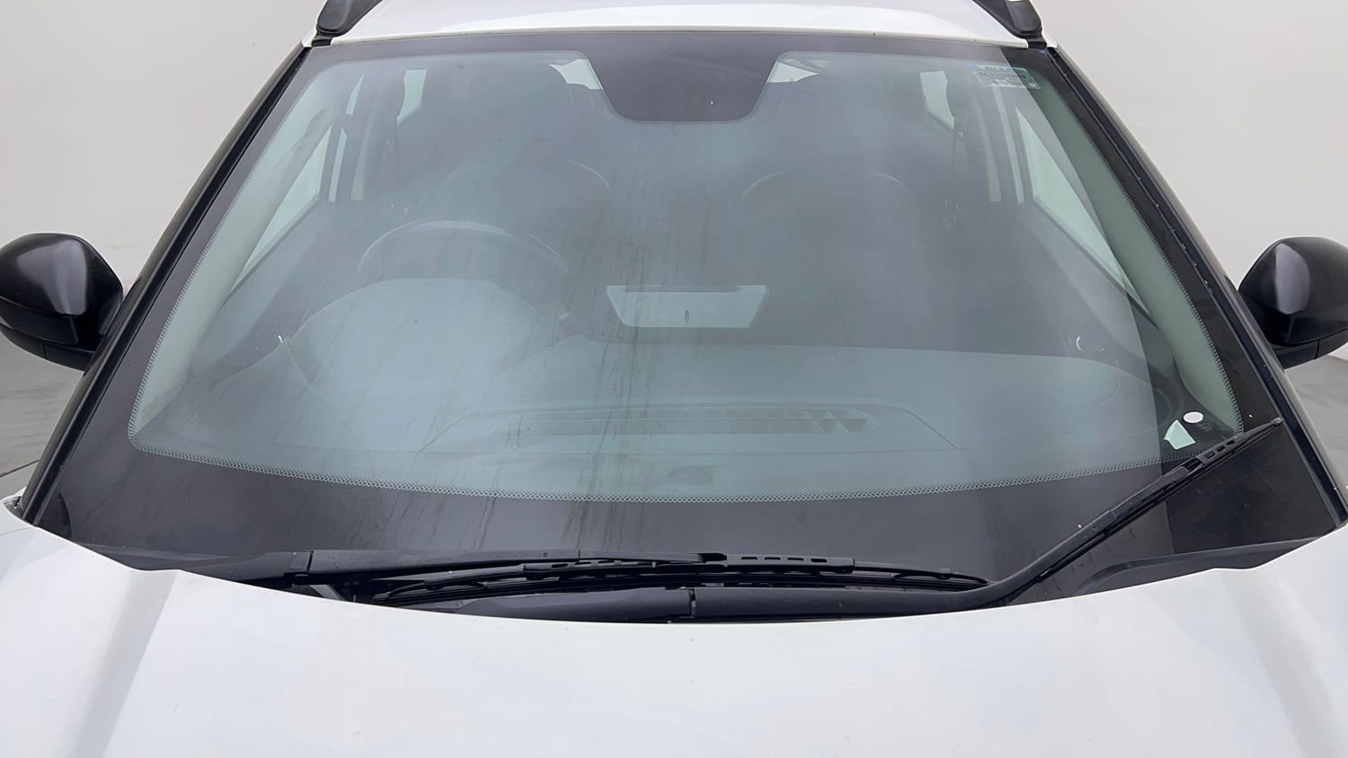 Used 2021 Tata Nexon XZ Plus (O) Petrol Manual exterior FRONT WINDSHIELD VIEW