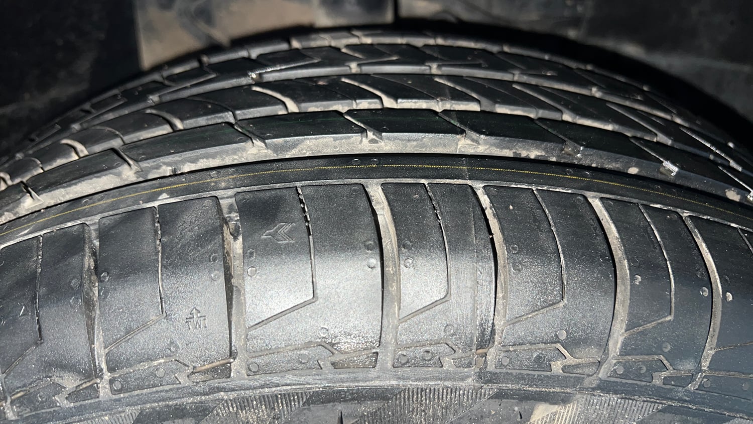 Used 2021 Tata Nexon XZ Plus (O) Petrol Manual tyres RIGHT FRONT TYRE TREAD VIEW