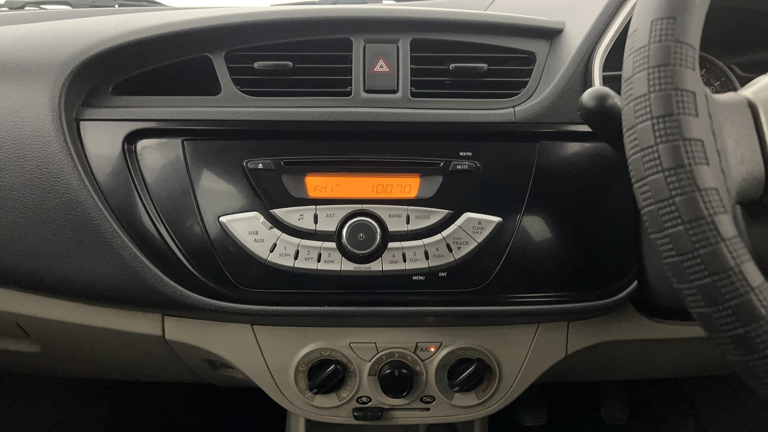 Used 2019 Maruti Suzuki Alto K10 VXi Petrol Manual interior MUSIC SYSTEM & AC CONTROL VIEW