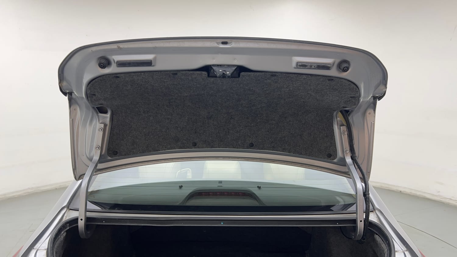 Used 2021 Honda City ZX CVT Petrol Petrol Automatic interior DICKY DOOR OPEN VIEW