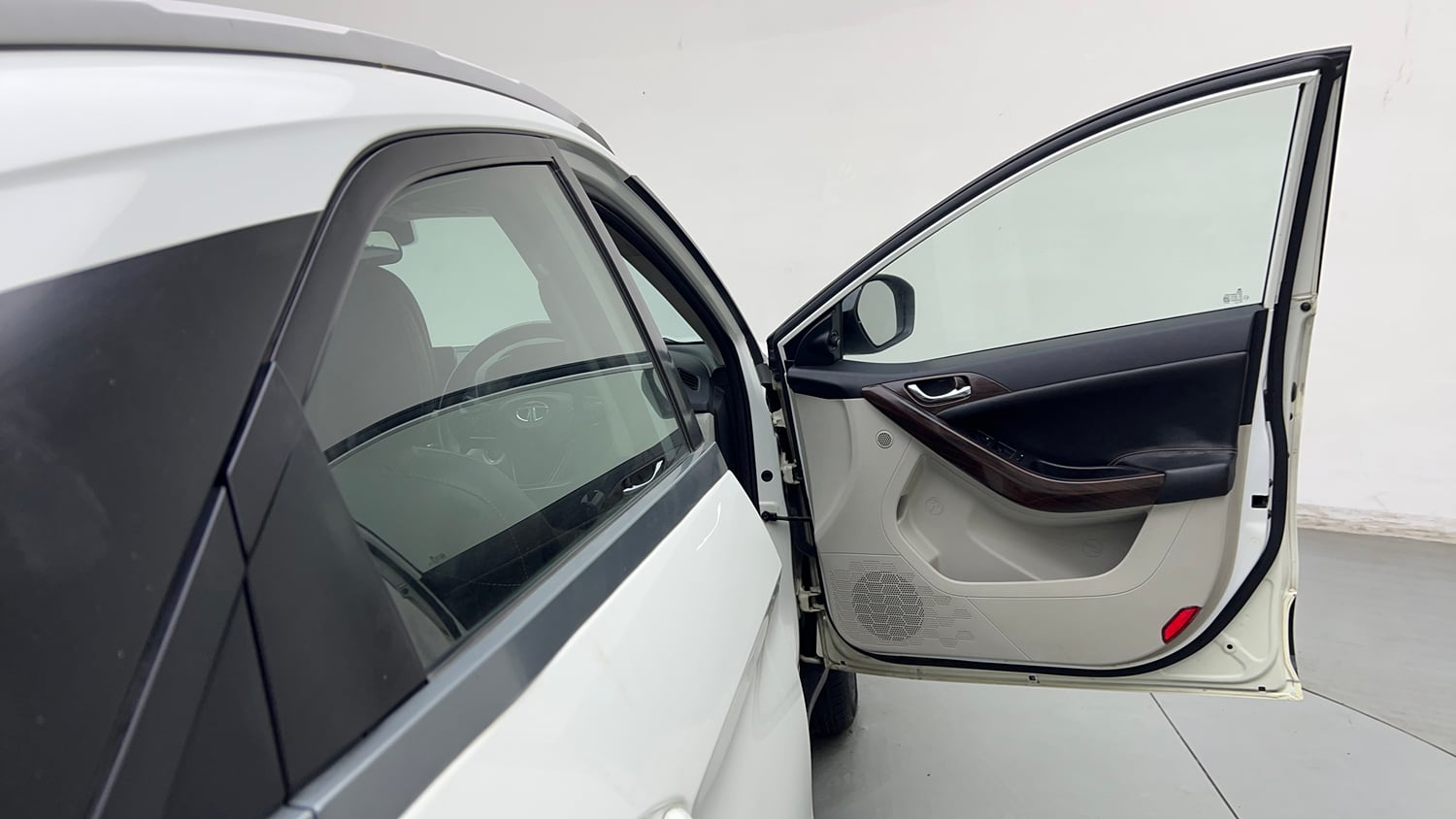 Used 2021 Tata Nexon XZ Plus (O) Petrol Manual interior RIGHT FRONT DOOR OPEN VIEW
