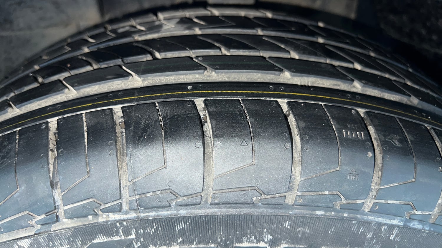 Used 2021 Tata Nexon XZ Plus (O) Petrol Manual tyres LEFT FRONT TYRE TREAD VIEW