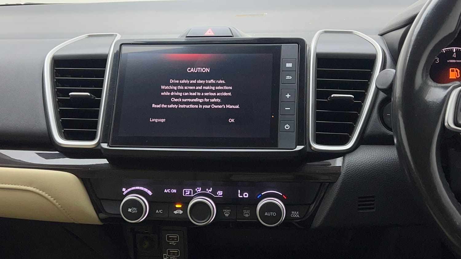Used 2021 Honda City ZX CVT Petrol Petrol Automatic interior MUSIC SYSTEM & AC CONTROL VIEW
