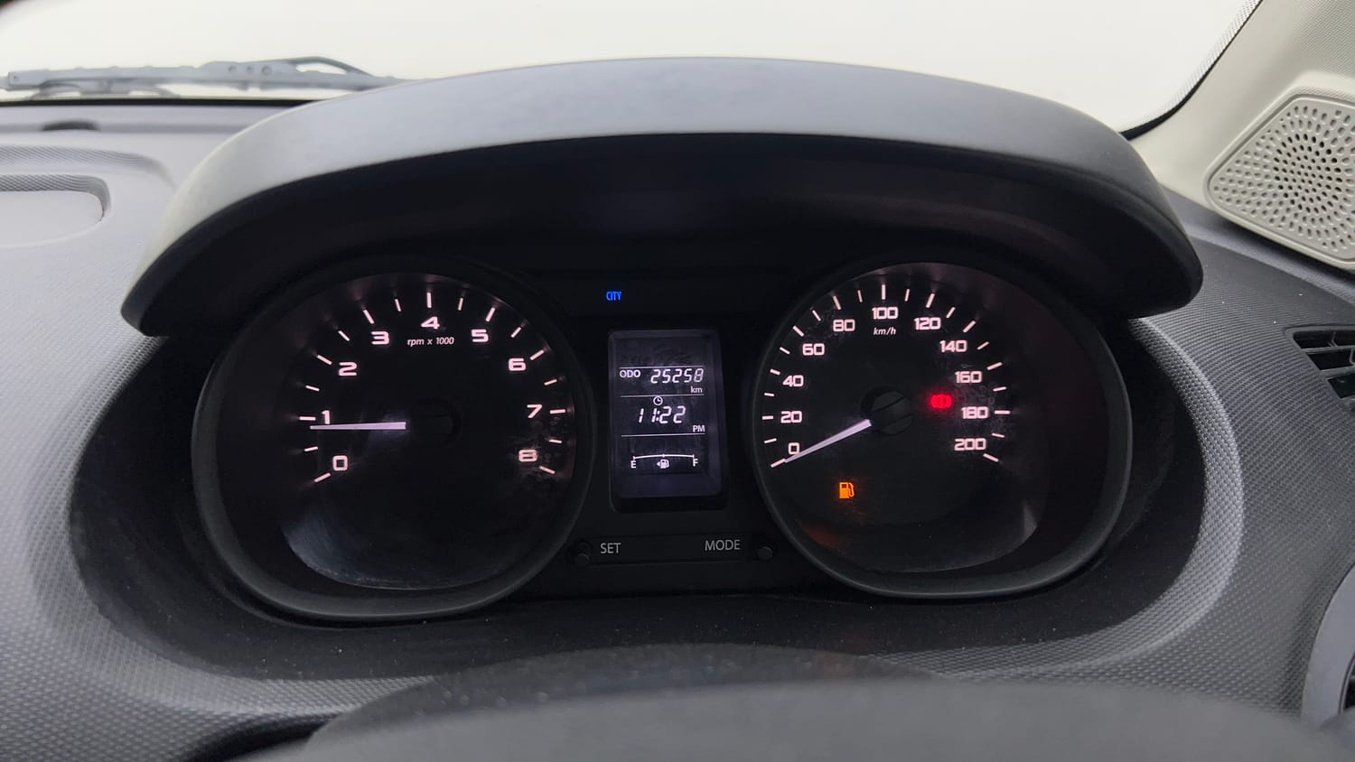 Used 2018 Tata Tigor Revotron XE Petrol Manual interior CLUSTERMETER VIEW