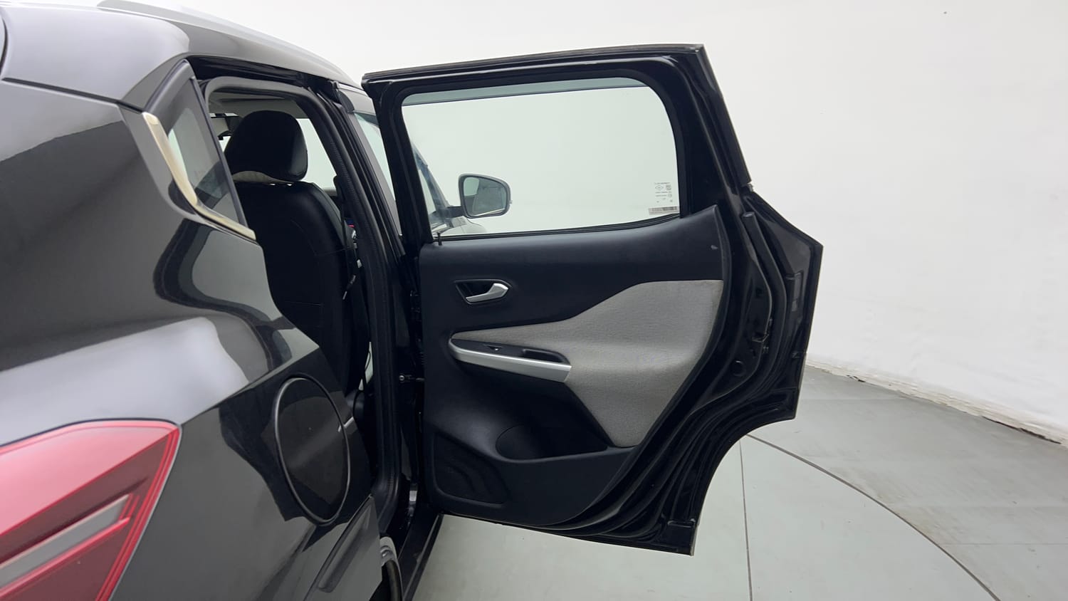 Used 2023 Nissan Magnite XV Petrol Manual interior RIGHT REAR DOOR OPEN VIEW