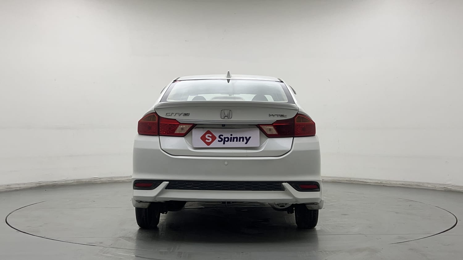2018 Honda City V Petrol + CNG(Outside Fitted)-3