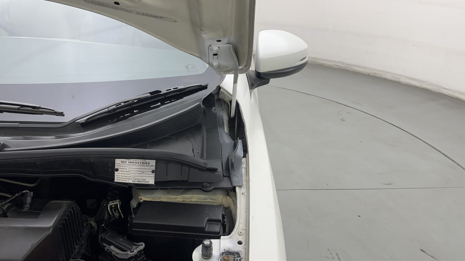 2018 Honda City V Petrol + CNG(Outside Fitted)-30