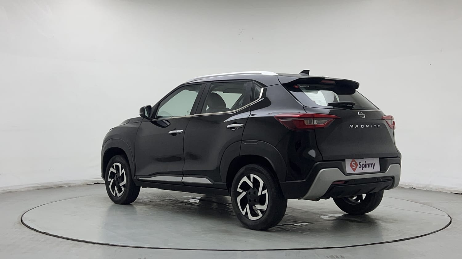 Used 2023 Nissan Magnite XV Petrol Manual exterior LEFT REAR CORNER VIEW