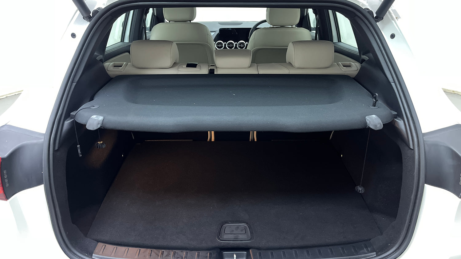 Used 2025 Mercedes-Benz GLA 220d 4MATIC Diesel Automatic interior DICKY INSIDE VIEW