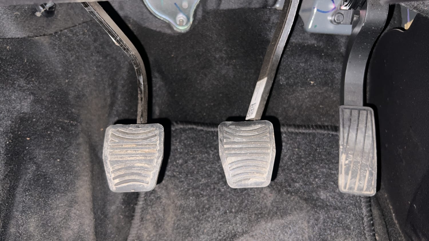 Used 2024 Mahindra Scorpio N Z8 Petrol MT 7 STR Petrol Manual interior PEDALS VIEW