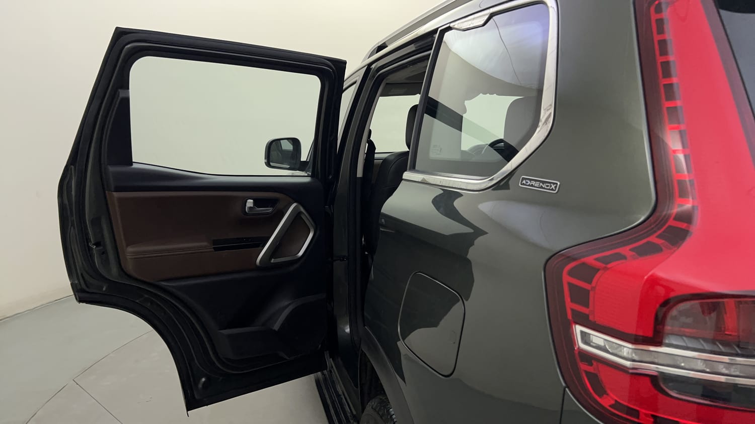 Used 2024 Mahindra Scorpio N Z8 Petrol MT 7 STR Petrol Manual interior LEFT REAR DOOR OPEN VIEW