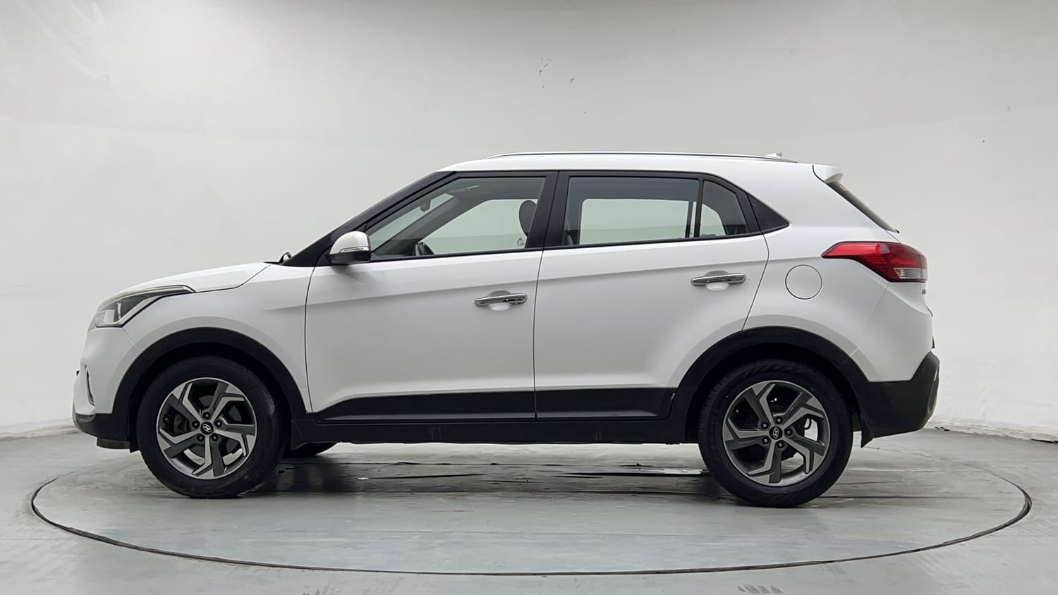 Used 2018 Hyundai Creta SX 1.6 AT Petrol Petrol Automatic exterior LEFT SIDE VIEW