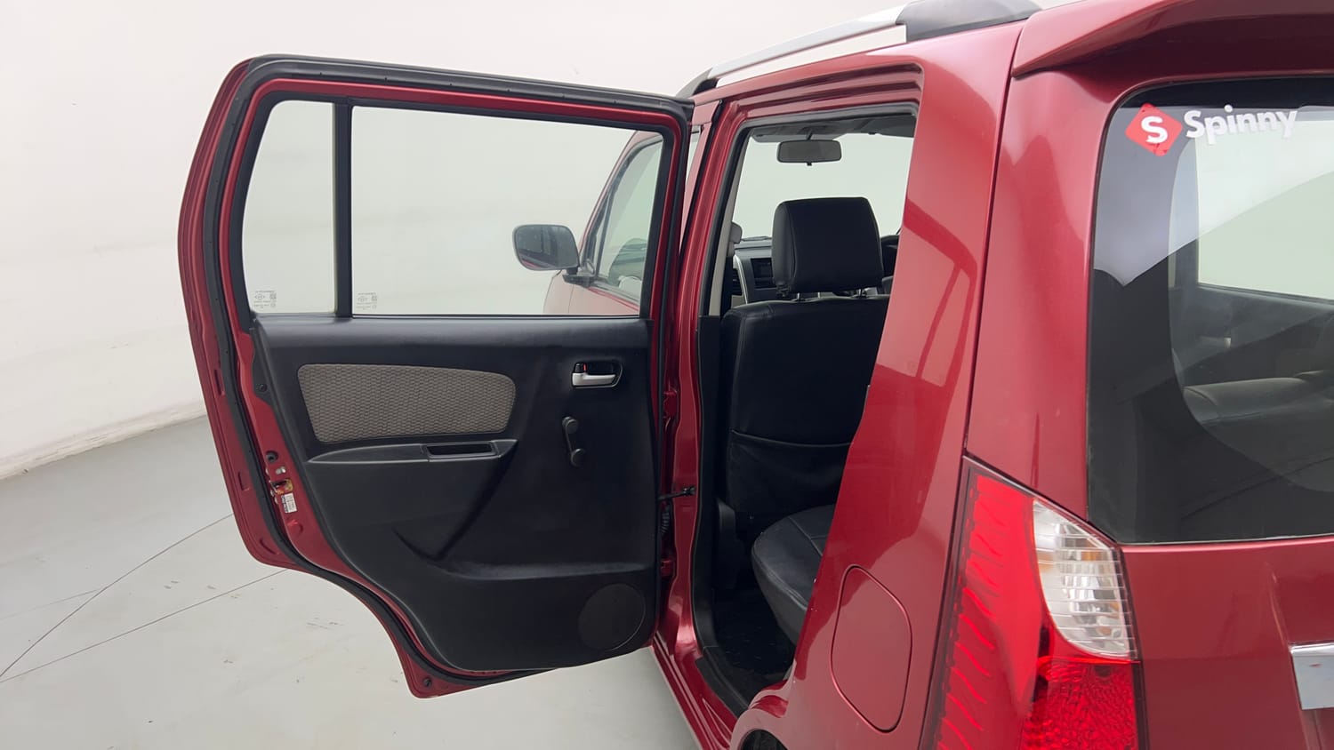 Used 2014 Maruti Suzuki Wagon R LXI Petrol Manual interior LEFT REAR DOOR OPEN VIEW