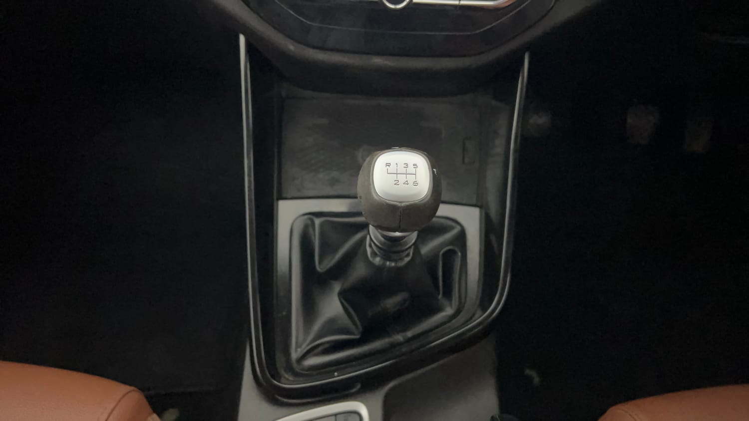 Used 2021 MG Motors Hector Plus Sharp Hybrid 1.5 Petrol Petrol Manual interior GEAR  KNOB VIEW